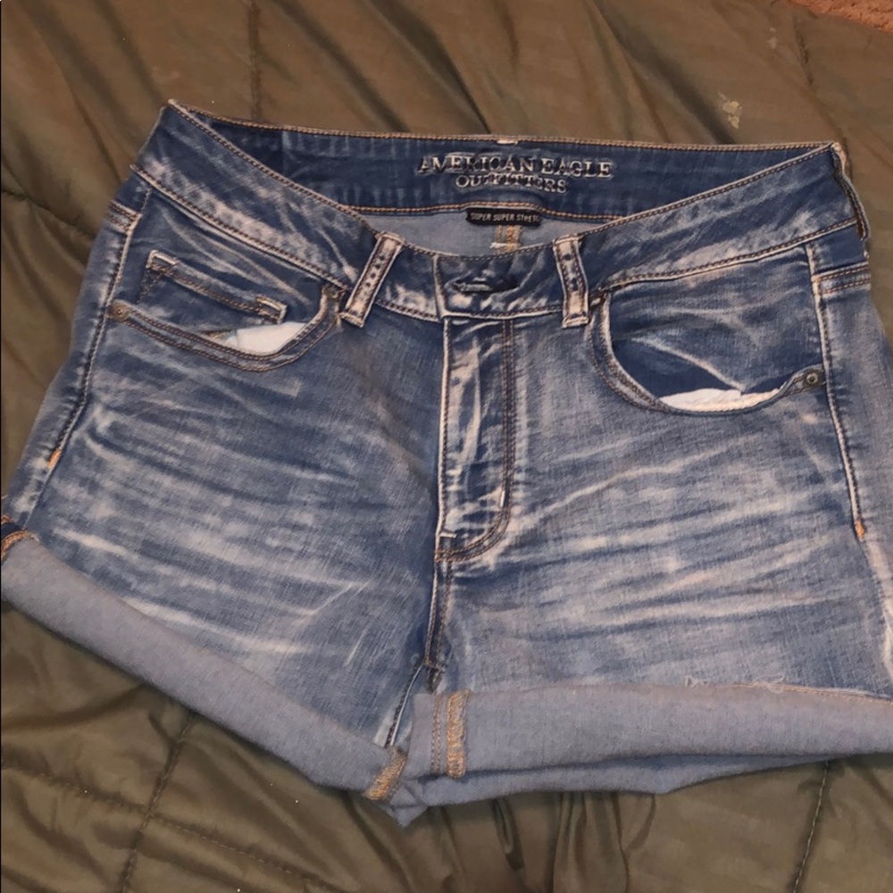 AE Shorts